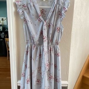 Cute short sleeved floral dress